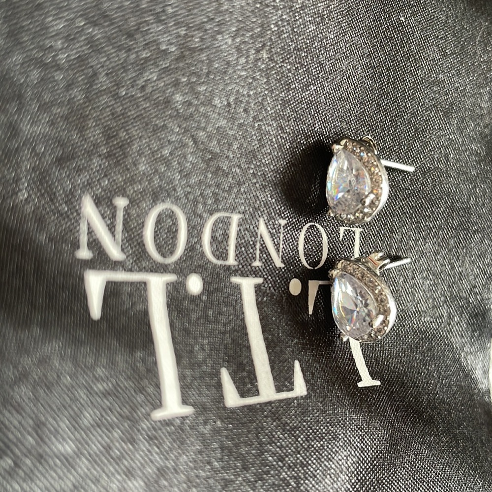 LTL London Serenity Earrings in Silver NWOT